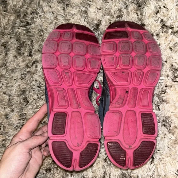 Nike Women’s Running Shoes Sneakers Flex Experience RN 2 in Pink - Picture 5 of 9